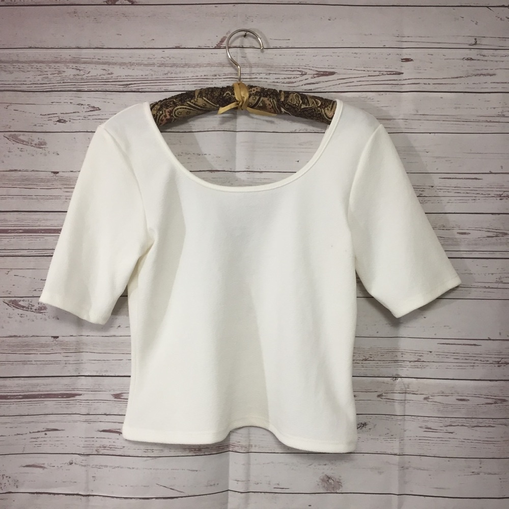 About a Girl White Stretch Crop Top Shirt NWT Lg